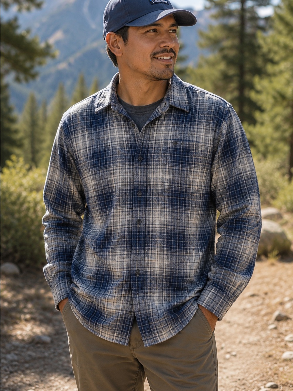 Patagonia Men’s XS Organic Cotton Flannel Plaid Shirt Blue Gray